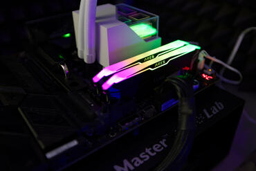 Lexar ARES RGB 32 GB DDR5-6400-Kit 