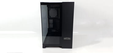 Corsair 6500X - Front